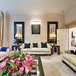 Finest Retreats - Hampstead Village House